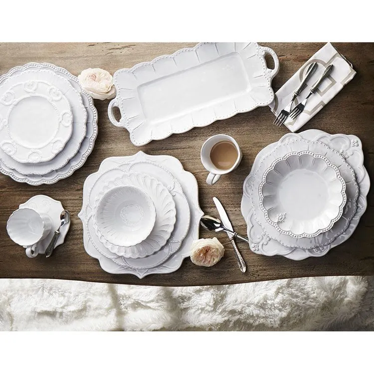 Bella Bianca Scalloped Charger