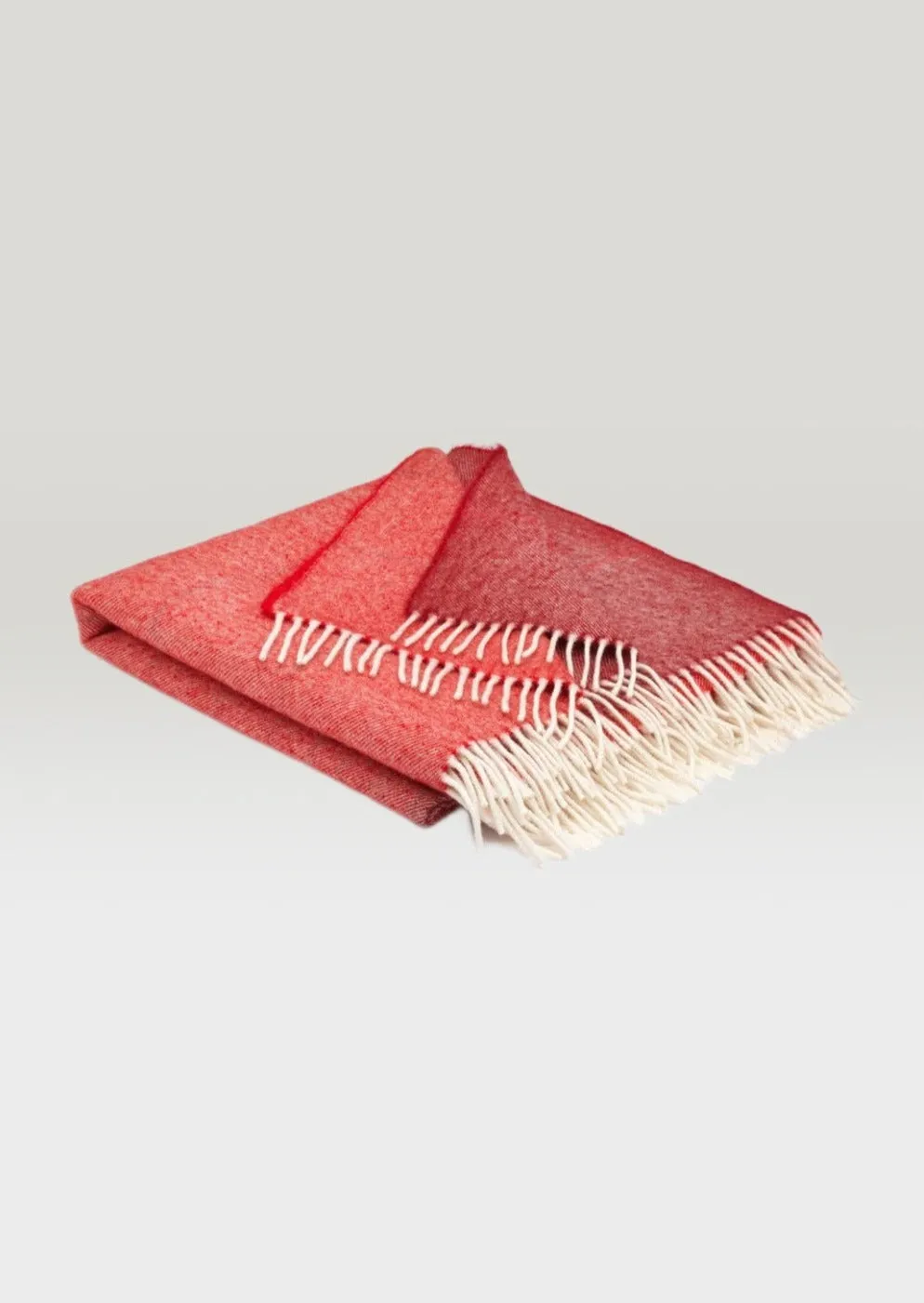 Mcnutt Alpaca Throw | Rusty Red Ómbre