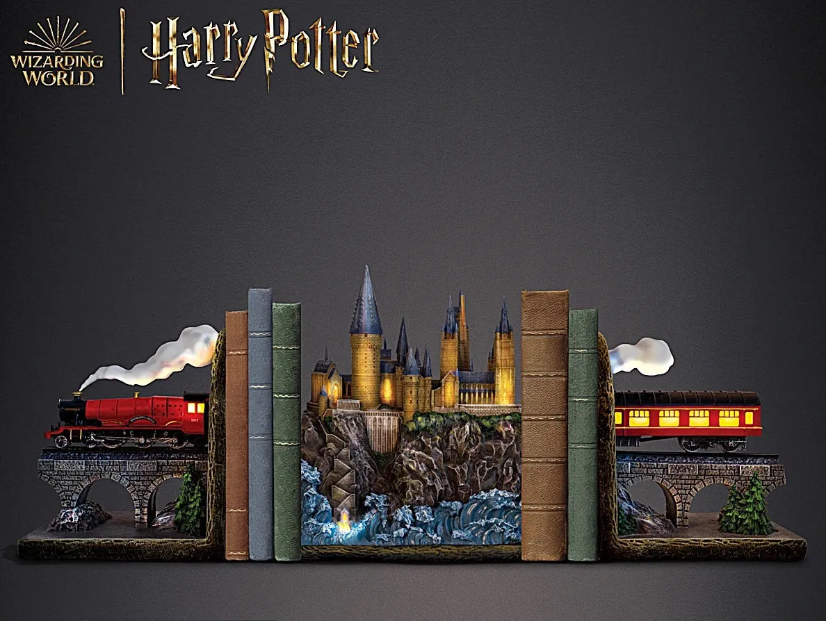 The Bradford Exchange HARRY POTTER The Journey to HOGWARTS Bookend Collection Issue #1: 'Steam Locomotive' Officially Licensed Illuminated 5-Inches